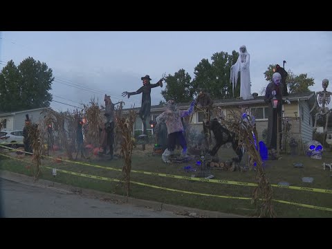 Spooky yard in St. Charles, Missouri – YouTube