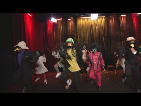 Chicago Scene: 11th Annual Arts in the Dark Halloween Parade – YouTube