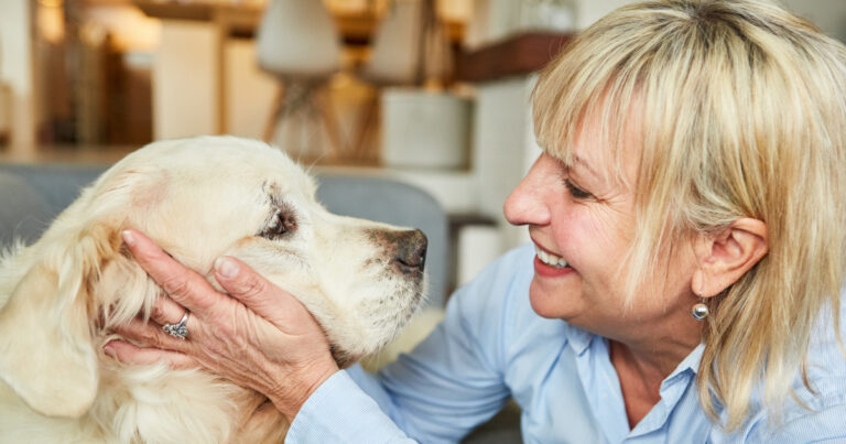 Precious Golden Retriever Waits for Grandma's Kisses Before Having Dinner - Parade Pets