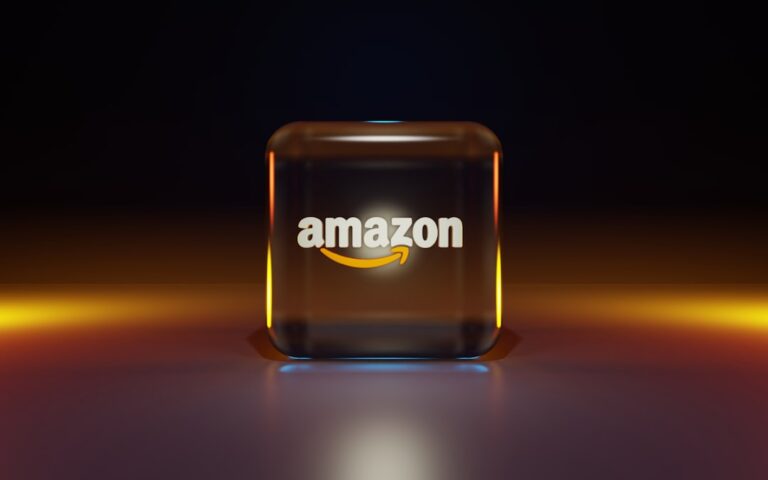 Amazon Is Selling a ‘Beautiful’ 685-Piece LEGO Set Perfect for Horse Lovers – Parade Pets