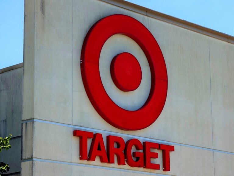 From Cute Cat Tunnels to Tasty Dog Treats: Top Spring 2026 Pet Finds at Target – AOL
