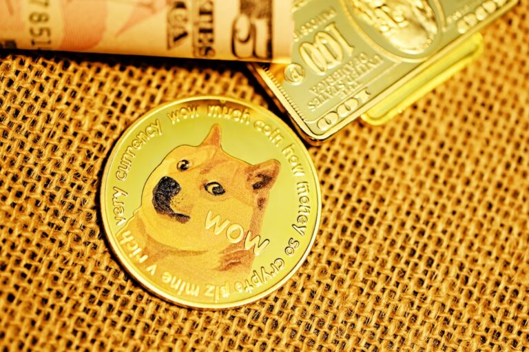 Golden Retriever Puppy Wages Absolute War Against the Trash Can – Parade Pets